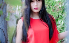 女技师用嘴服务引爆市场